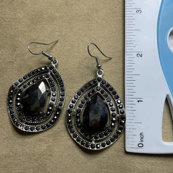 Gray Rhinestone Fish hook earrings - Picture 3 of 3